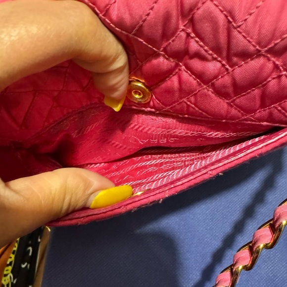 Prada Pink Quilted Women's Bag - Picture 10 of 11